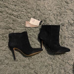 Brand new suede H&M shoes